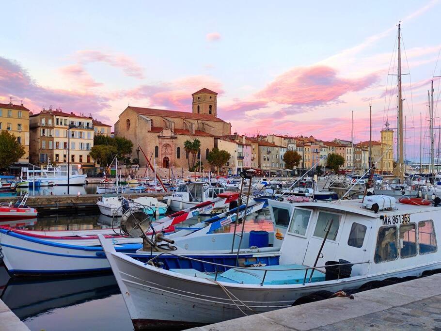 Appartamento Appart De Charme Plein Centre La Ciotat Esterno foto